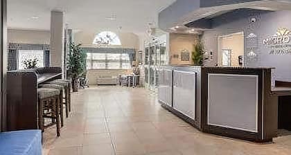 Microtel INN & Suites BY Wyndham Belle Chasse/new