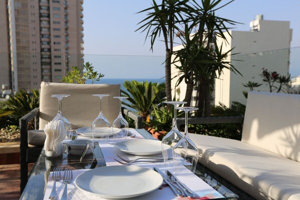 Spécialités Cuisine internationale, restauration en plein air