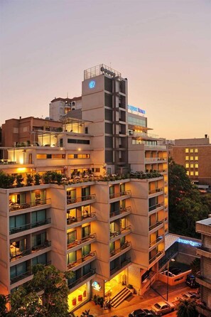 Property grounds - Orient Queen Homes (Beirut)