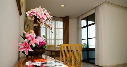 The Maple Suite