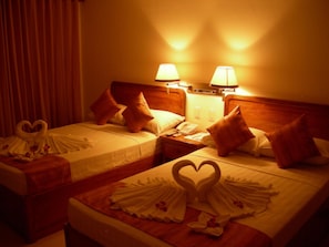 In-room safe, rollaway beds