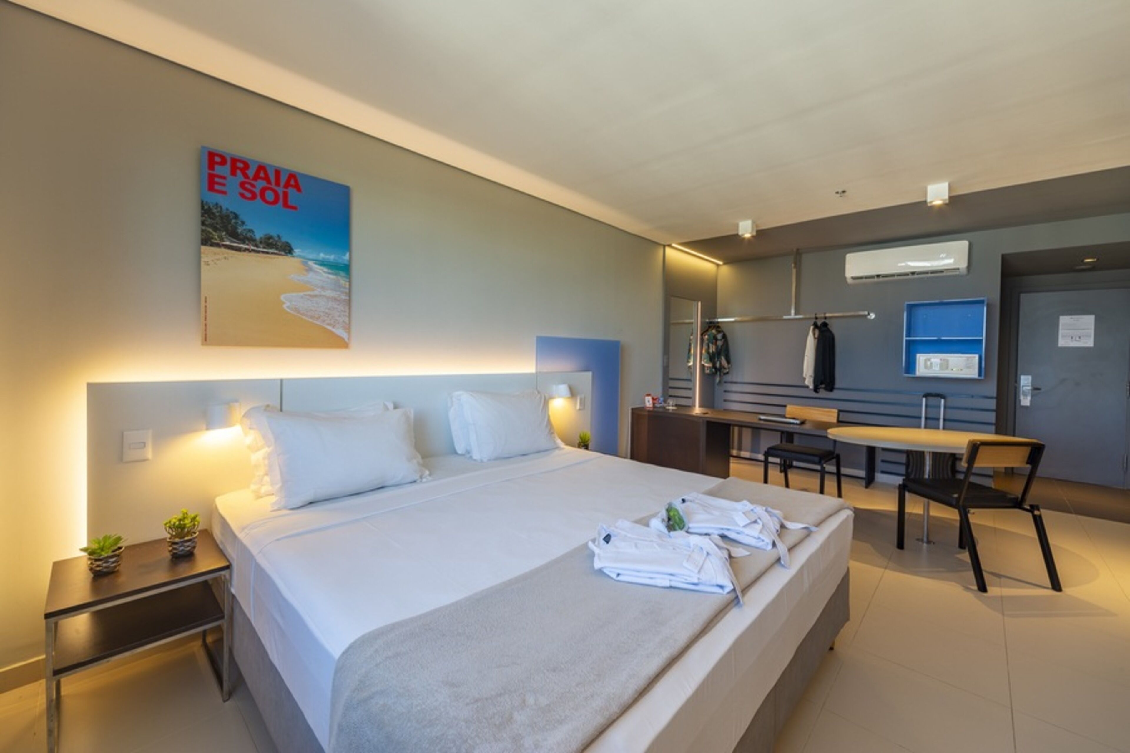 Habitació superior | Minibar, caixa forta a l&#x27;habitació, cortines opaques i wifi gratuïta 