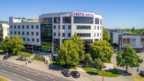 Front of property - Hotel Vestil (Piotrkow Trybunalski)