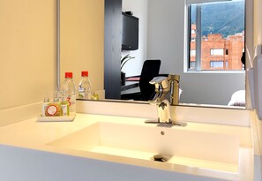 Room (Bureau) | Bathroom - Hotel B3 Virrey (Bogotá)