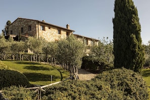 Villa (Thesan) | Terrace/patio
