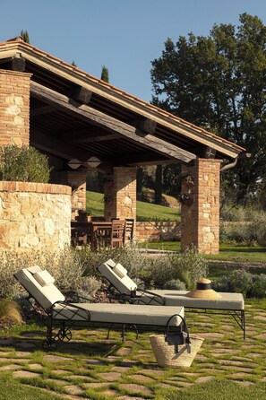 Villa (Usil) | Terrasse/Patio