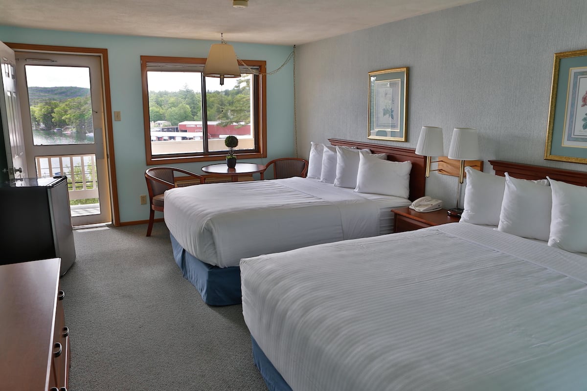 inn queen room | 2 bedrooms, iron/ironing board, free wifi, bed sheets