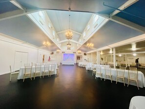 Meeting facility - Historic Michabelle Inn (Hammond)
