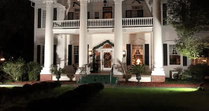 Historic Michabelle Inn