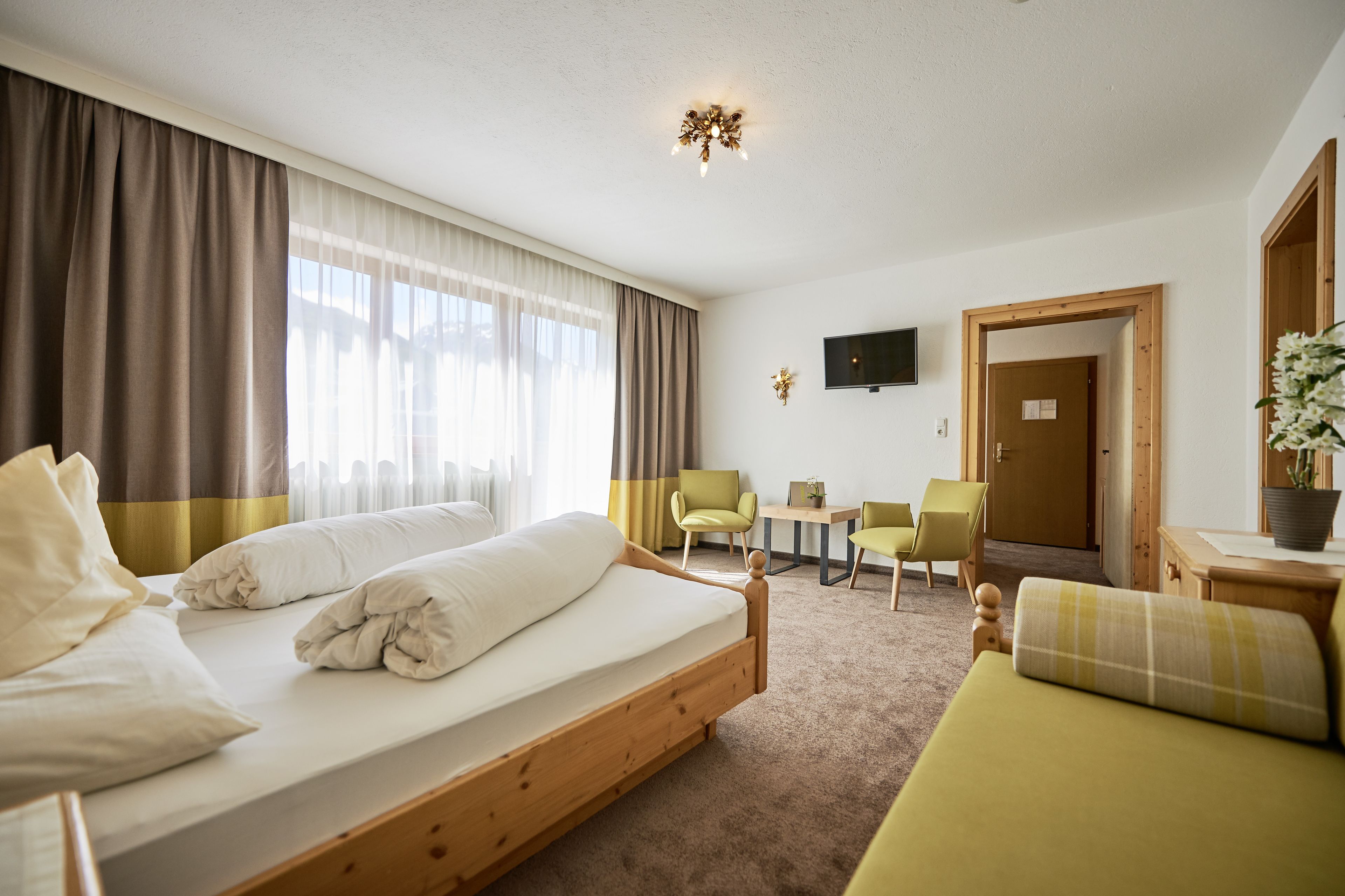 comfort suite | desk, free wifi