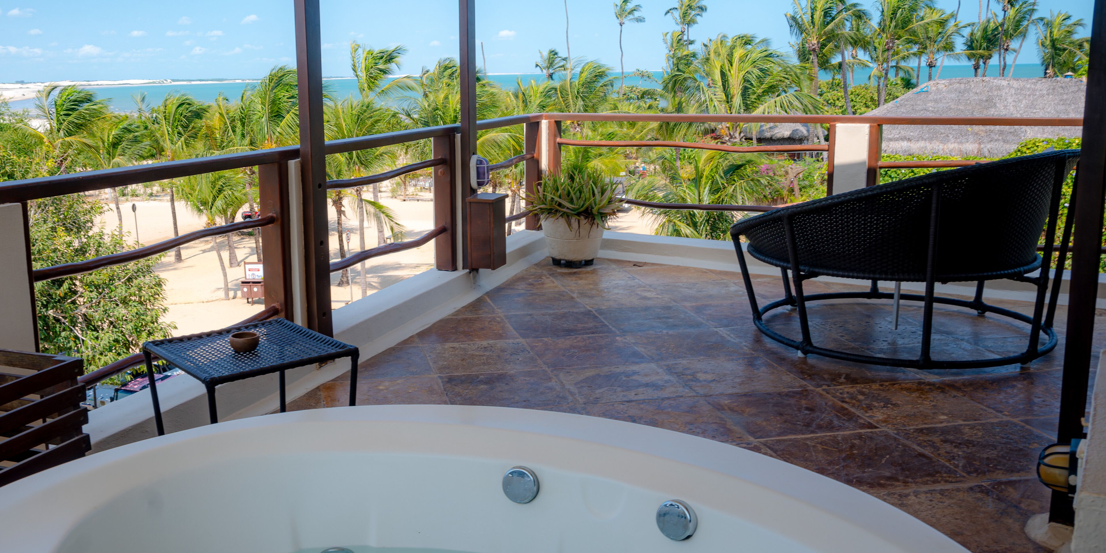 Minibar, in-room safe, blackout curtains, free WiFi