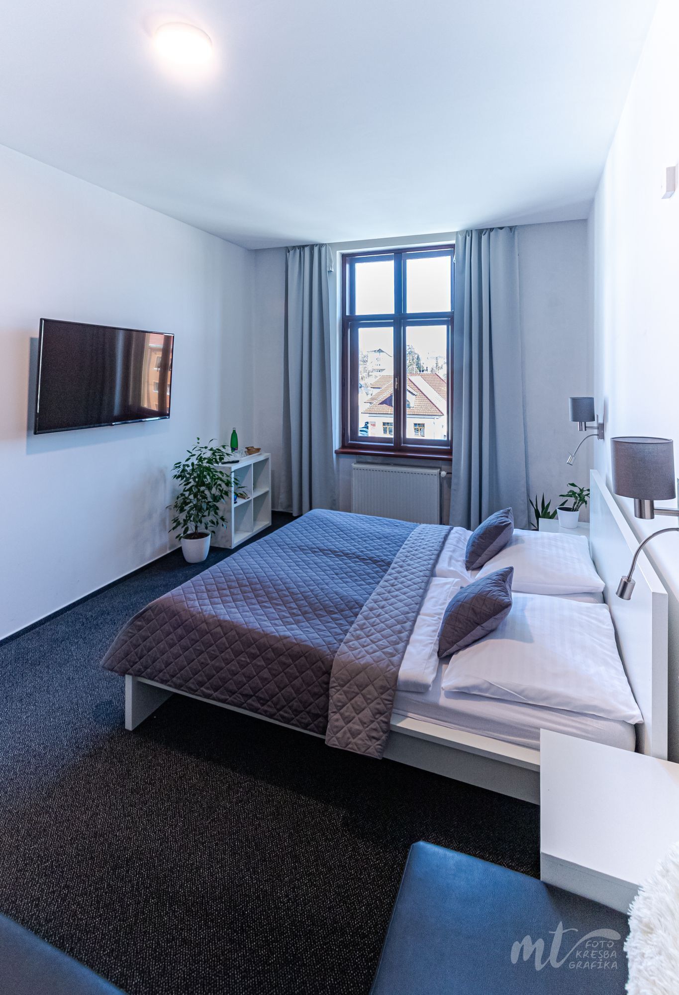 standard double room | 1 bedroom, desk, laptop workspace, blackout curtains