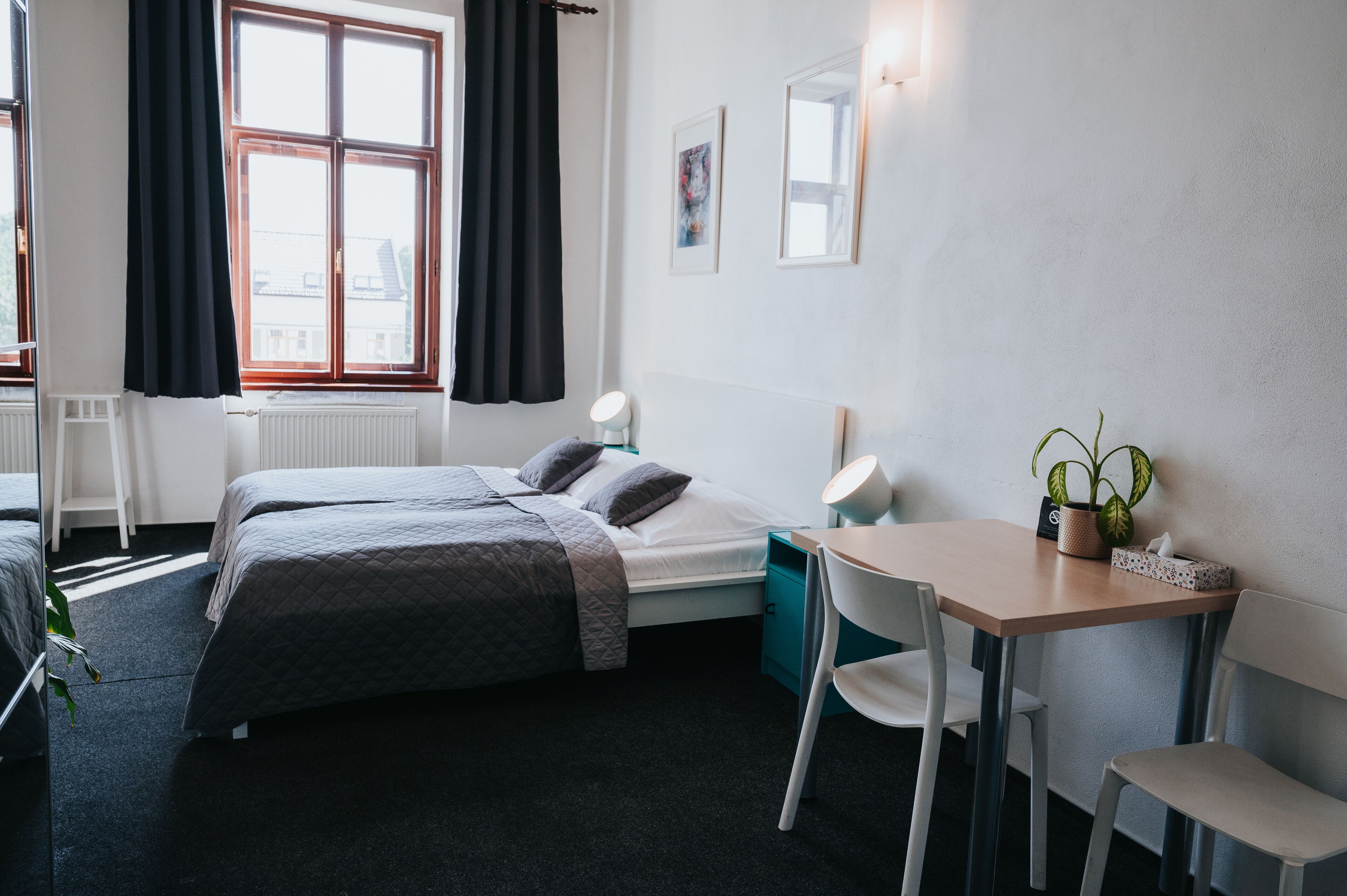 economy room, 1 queen bed | 1 bedroom, desk, laptop workspace, blackout curtains