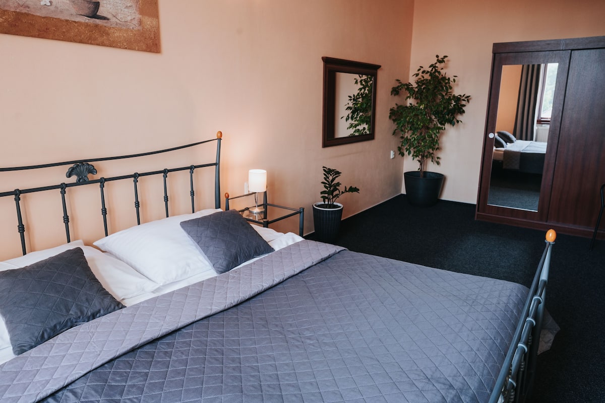 Economy Room, 2 Bedrooms