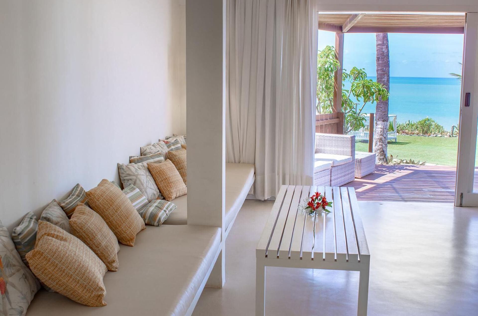 32-inch flat-screen tv with cable channels, tv