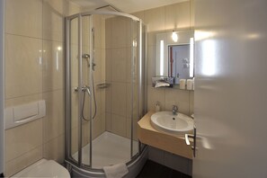 Free toiletries, hair dryer, bathrobes, heated floors
