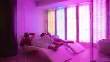 Espace de soins pour les couples, sauna, bain à remous, hammam