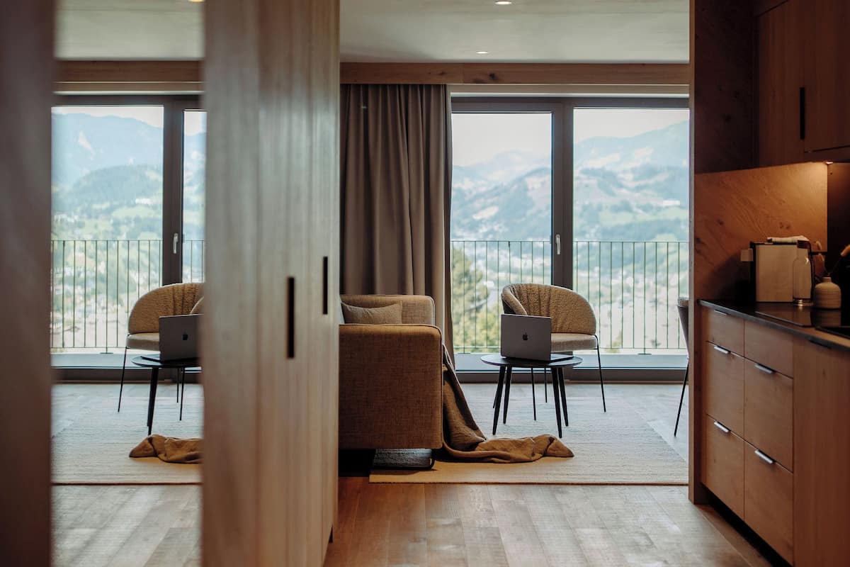 luxury condo | 1 bedroom, minibar, in-room safe, soundproofing