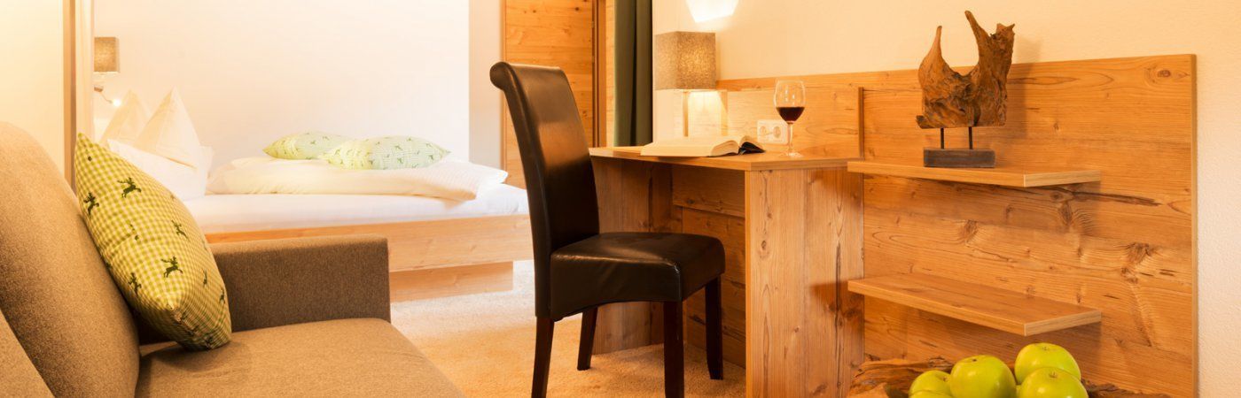 in-room safe, desk, soundproofing, free wifi