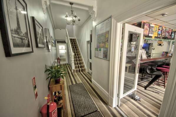 Lounge - Rossall House (Blackpool)