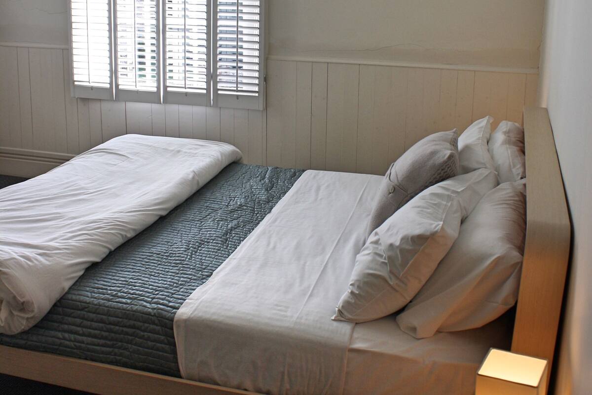 Double Room, Ensuite (Murenes Room)