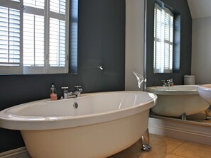 Double Room, Ensuite (Moorea Room) | Bathroom