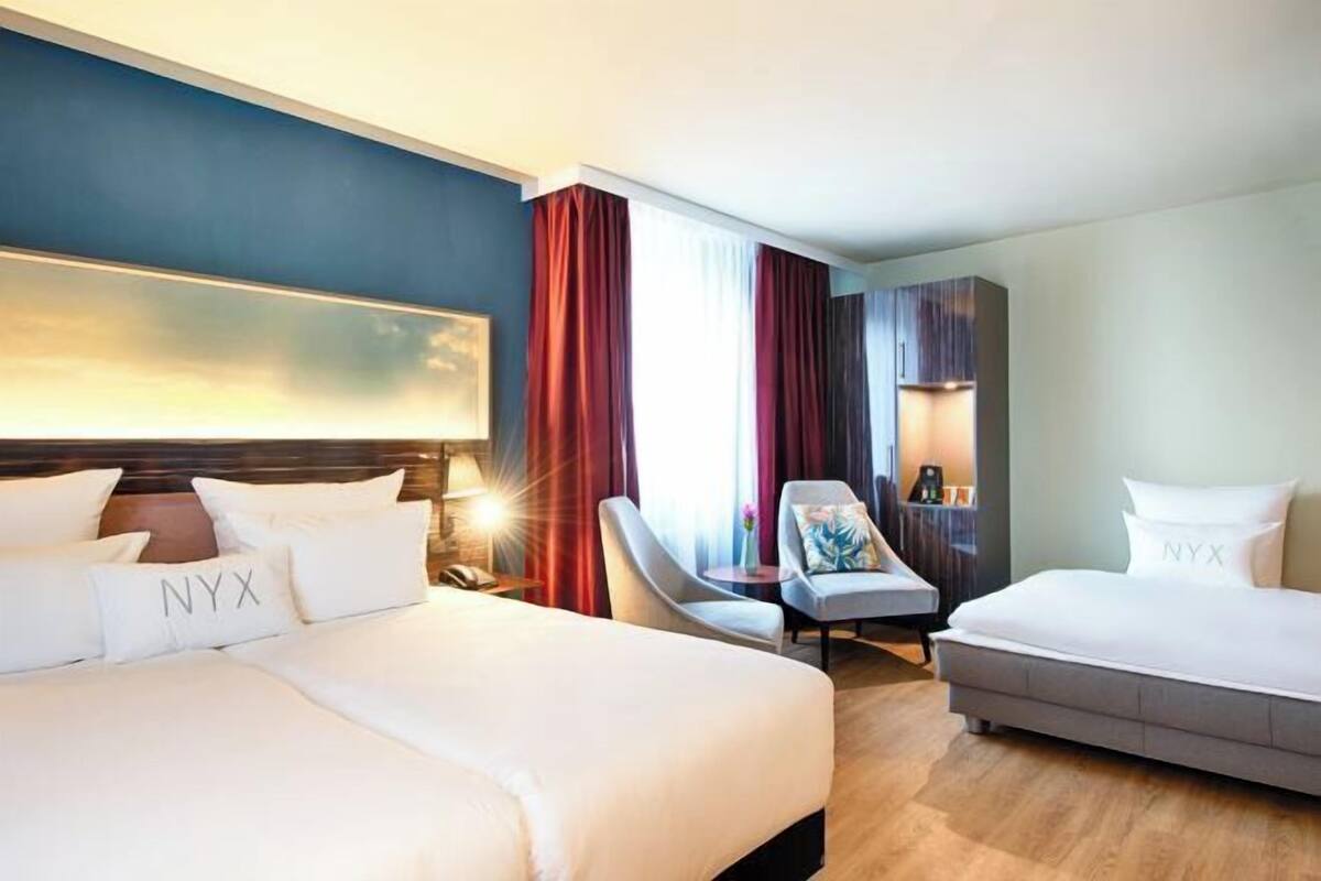 Minibar, desk, blackout curtains, free WiFi