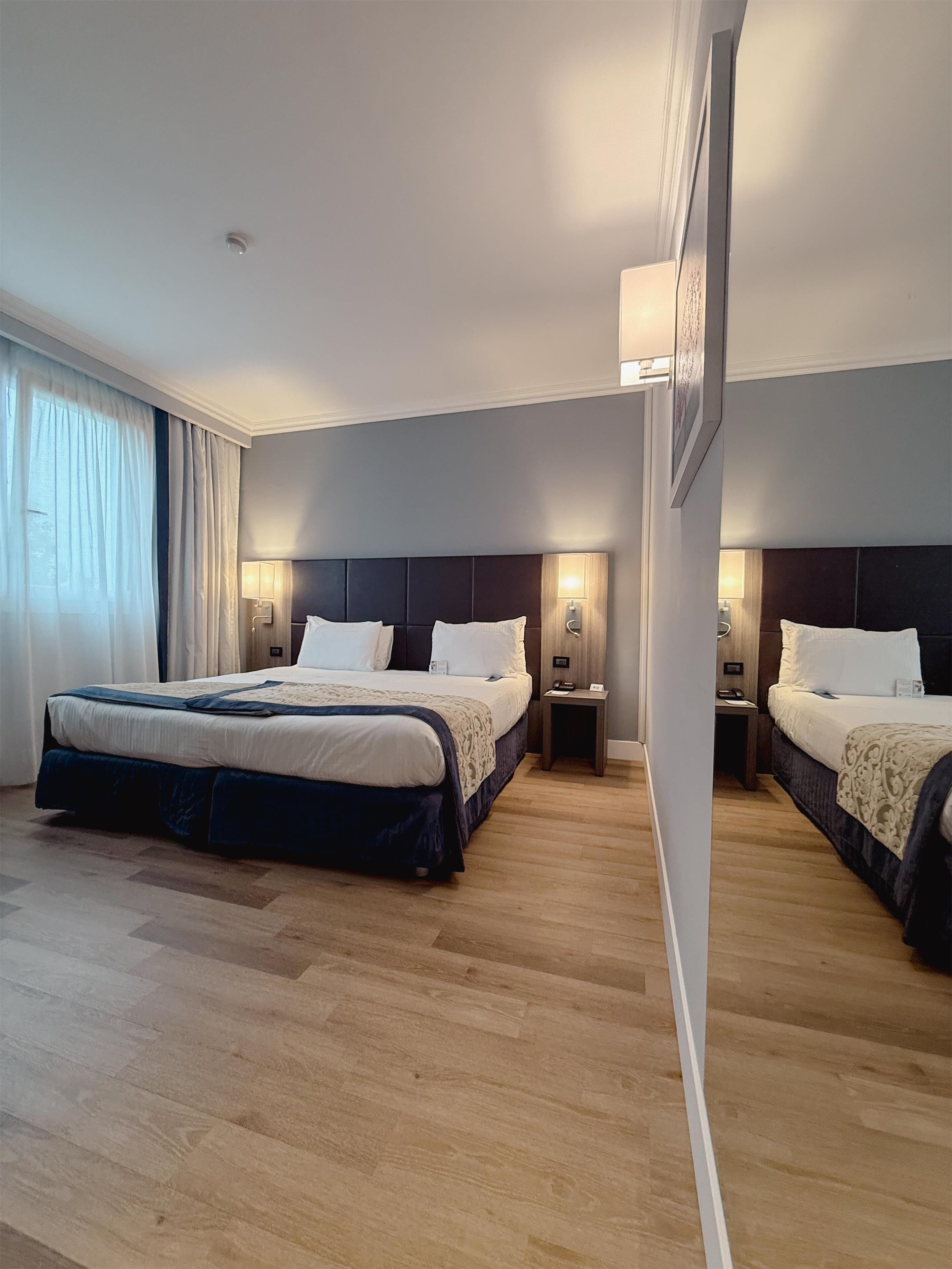 1 bedroom, down duvets, minibar, in-room safe