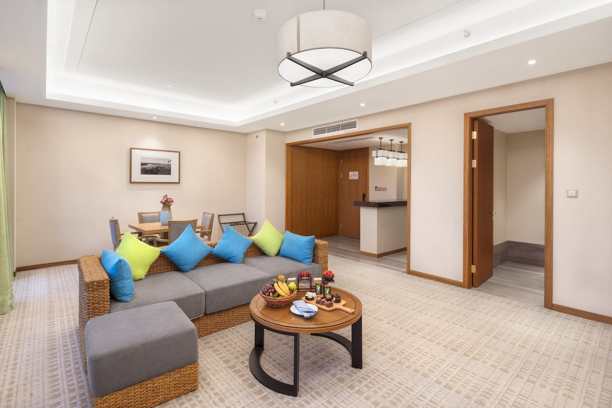 Suite | 1 habitación, minibar, caja de seguridad en la habitación y escritorio