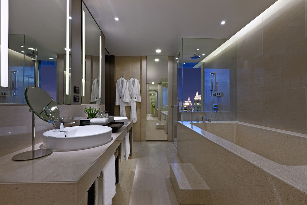 The Okura Prestige Bangkok by null