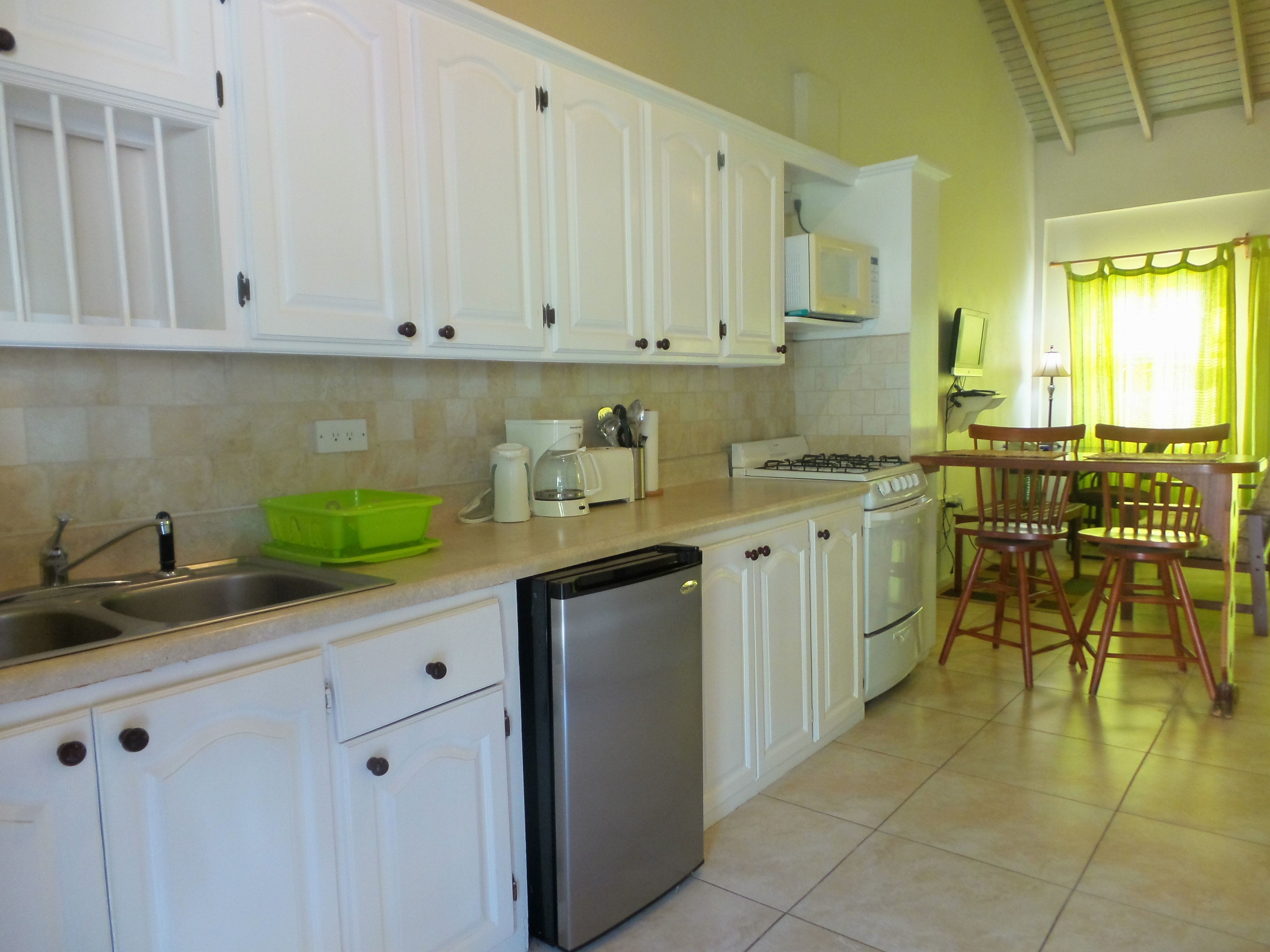 Photo - Grooms Beach Villa & Resort