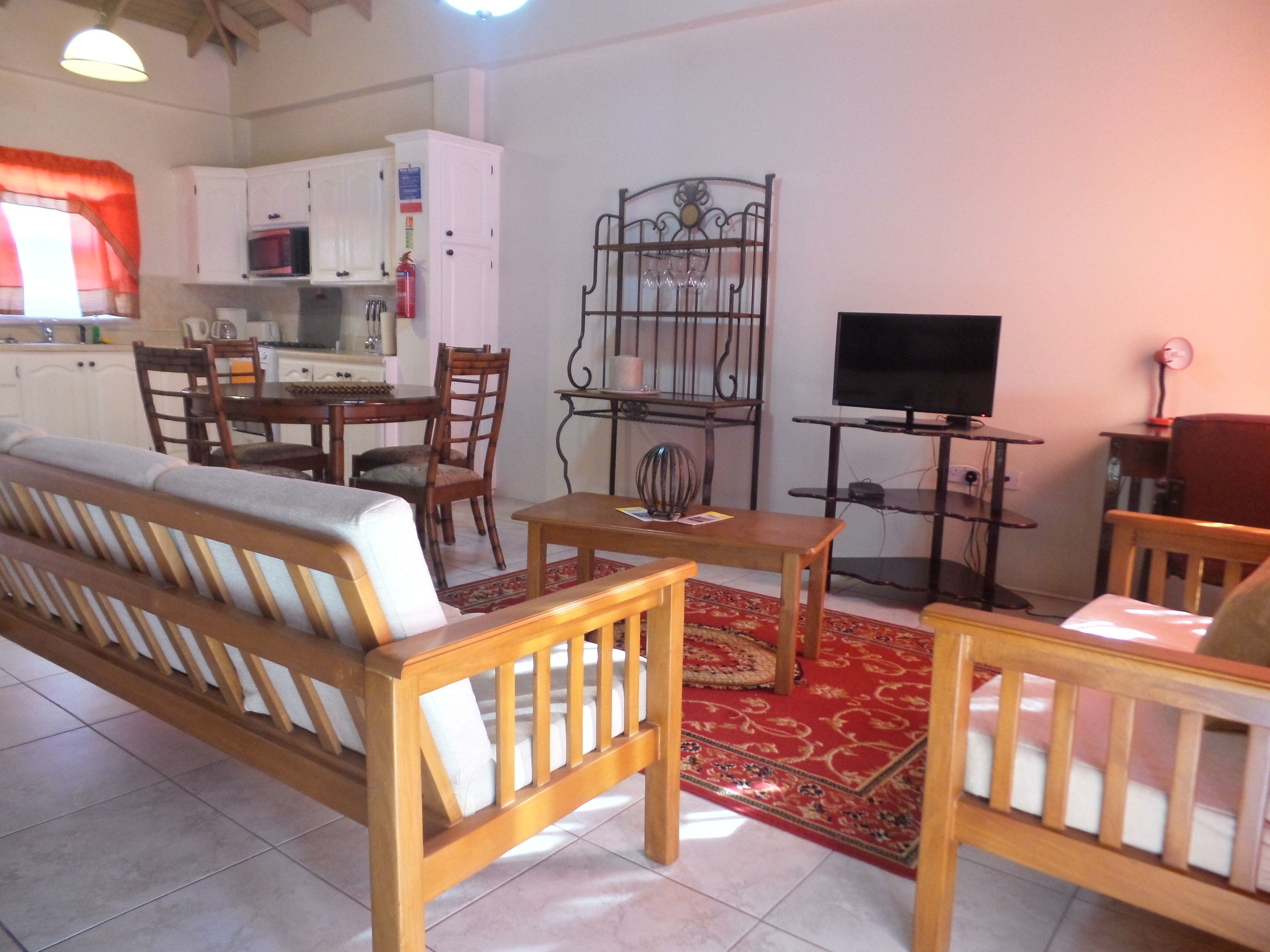 Photo - Grooms Beach Villa & Resort