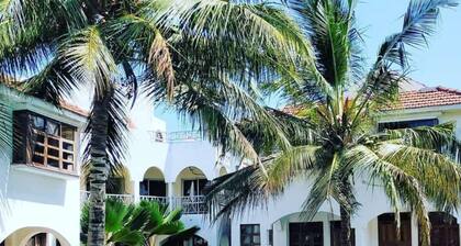 Diani Breeze Villas