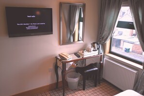 Room | Egyptian cotton sheets, premium bedding, Select Comfort beds - Newcastle Jesmond Hotel (Newcastle-upon-Tyne)