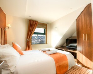 Egyptian cotton sheets, premium bedding, Select Comfort beds - Newcastle Jesmond Hotel (Newcastle-upon-Tyne)
