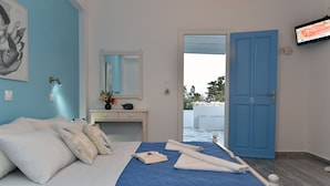 Unclassified image, 2 of 61, button - Tarsa Studios & Apartments (Paros)