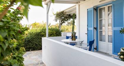 Tarsa Studios & Apartments