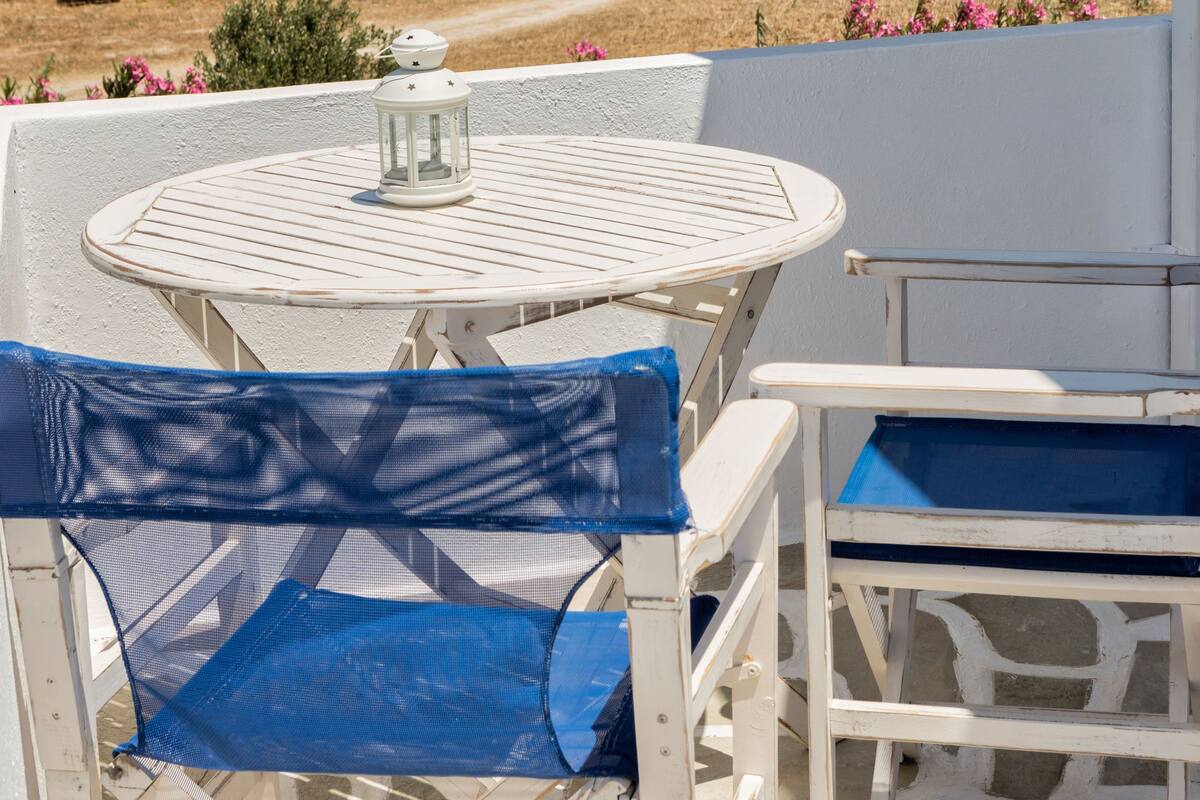 Apartamento clásico, 1 cama doble con sofá cama, vistas al mar, mirando al mar | Vistas al mar