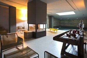 Couples treatment rooms, Turkish bath, body treatments, aromatherapy