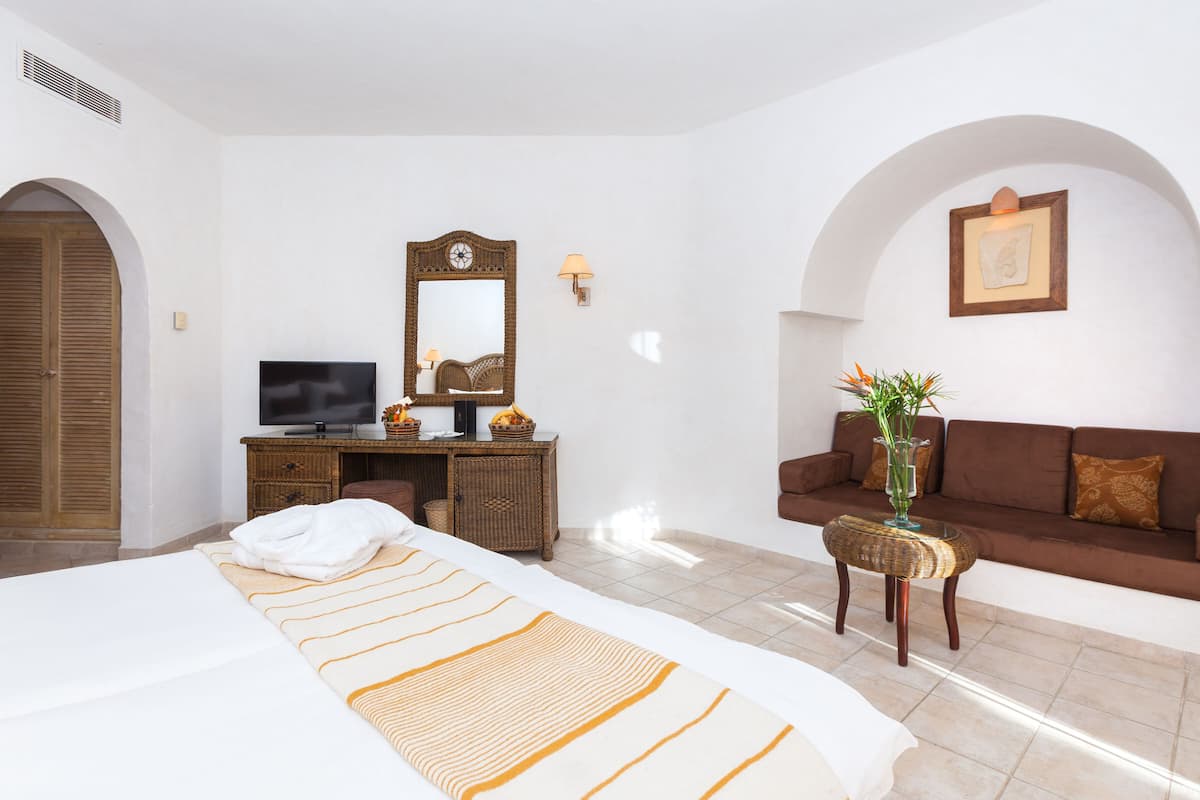 family triple room  | 1 bedroom, premium bedding, minibar, in-room safe