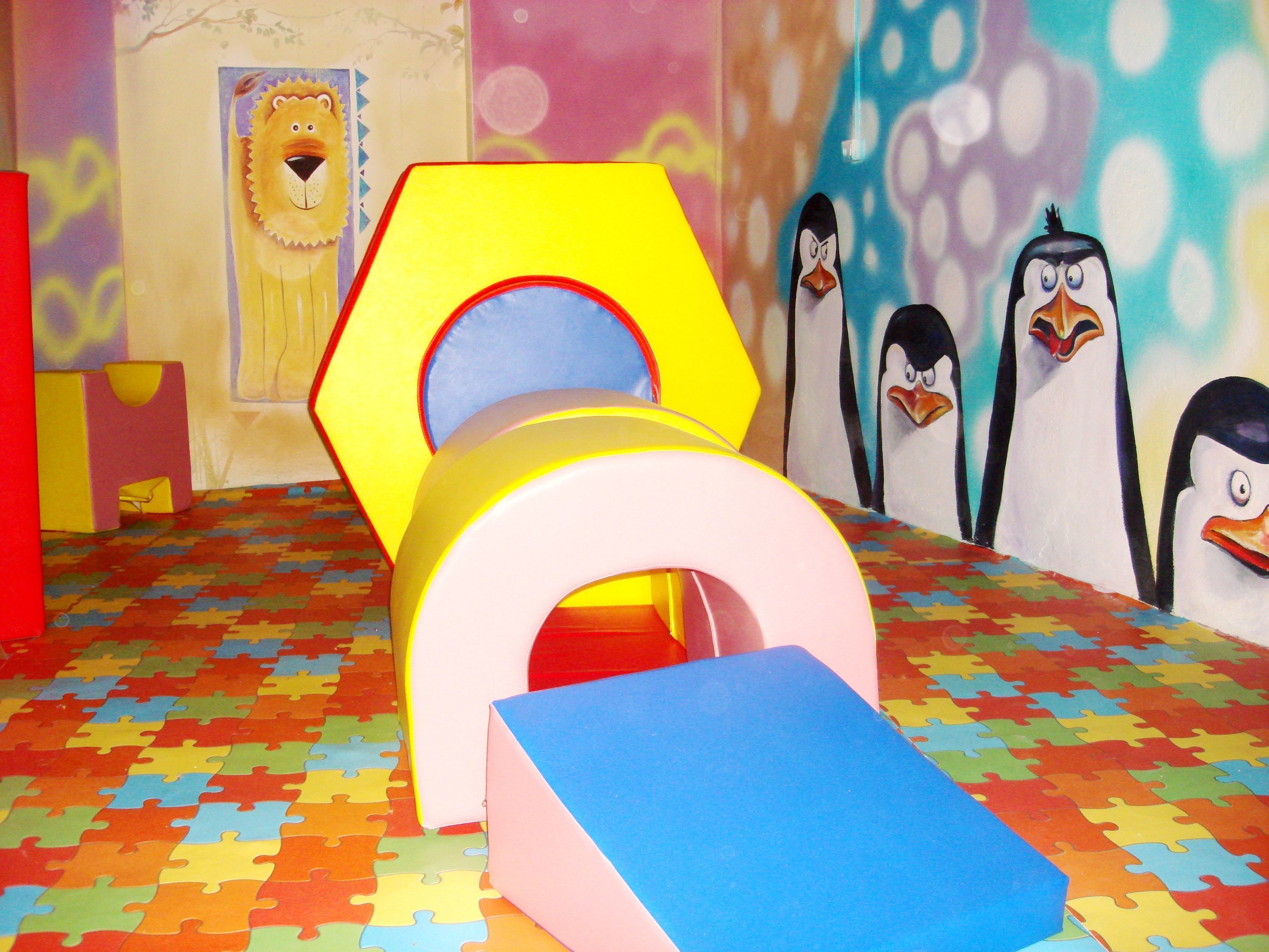 children’s play area – indoor