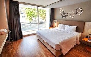 Premier Room | View from room - The Heritage Hotels Bangkok (Bangkok)