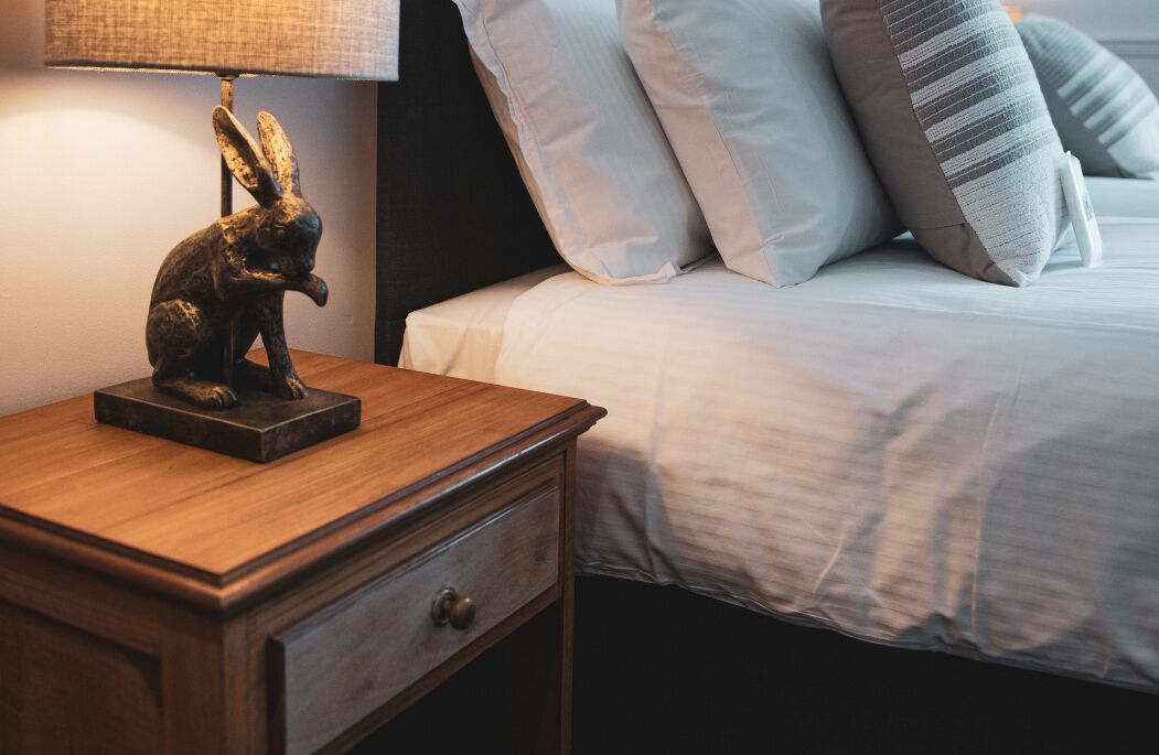 twin room (standard twin room) | individually decorated, individually furnished, desk, iron/ironing board