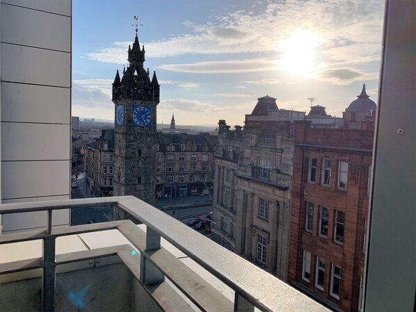 标准公寓, 2 间卧室 (Tolbooth for 6) | 阳台