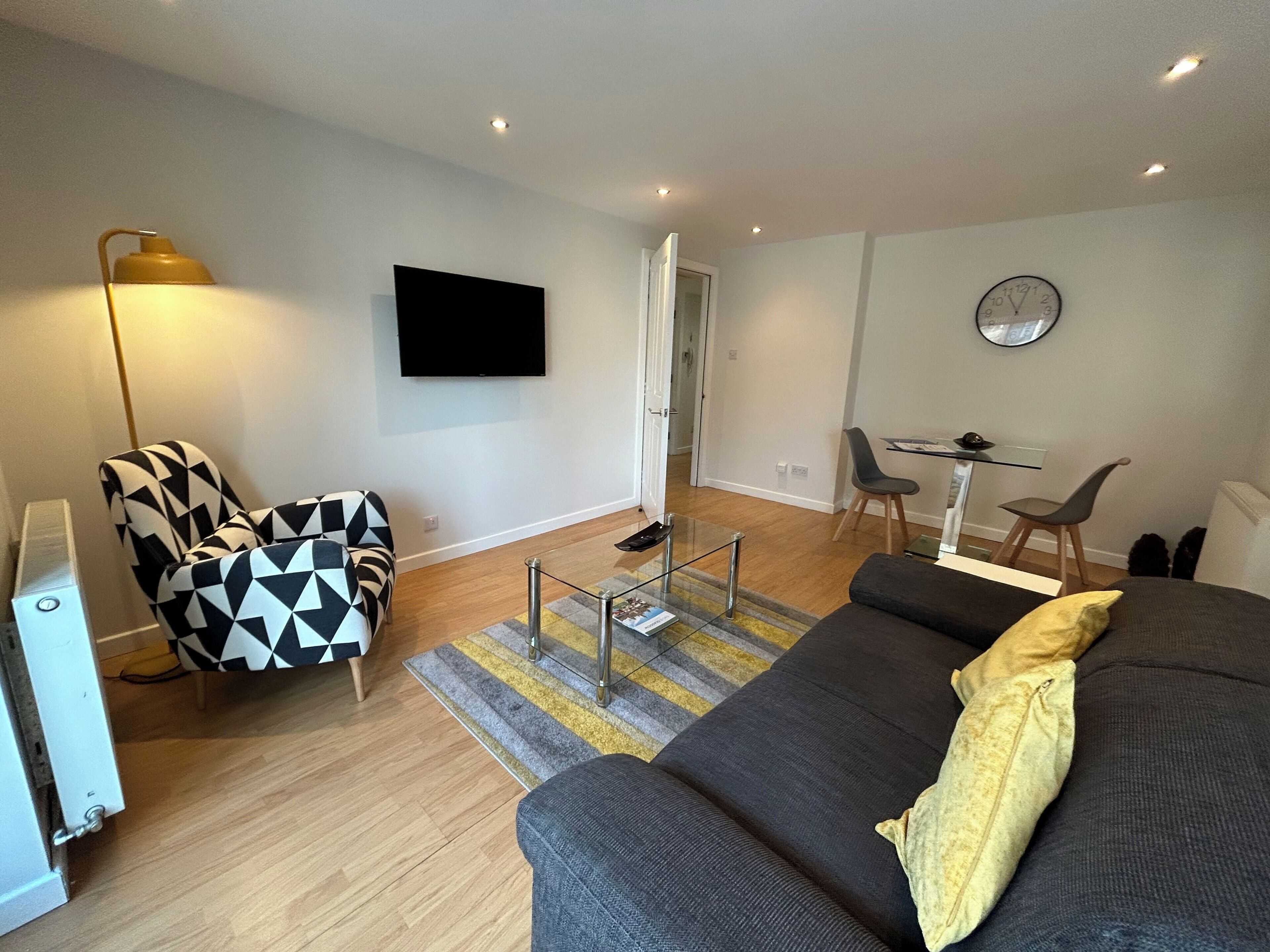 Apartment, 1 Bedroom, City View | Individually decorated, individually furnished, laptop workspace