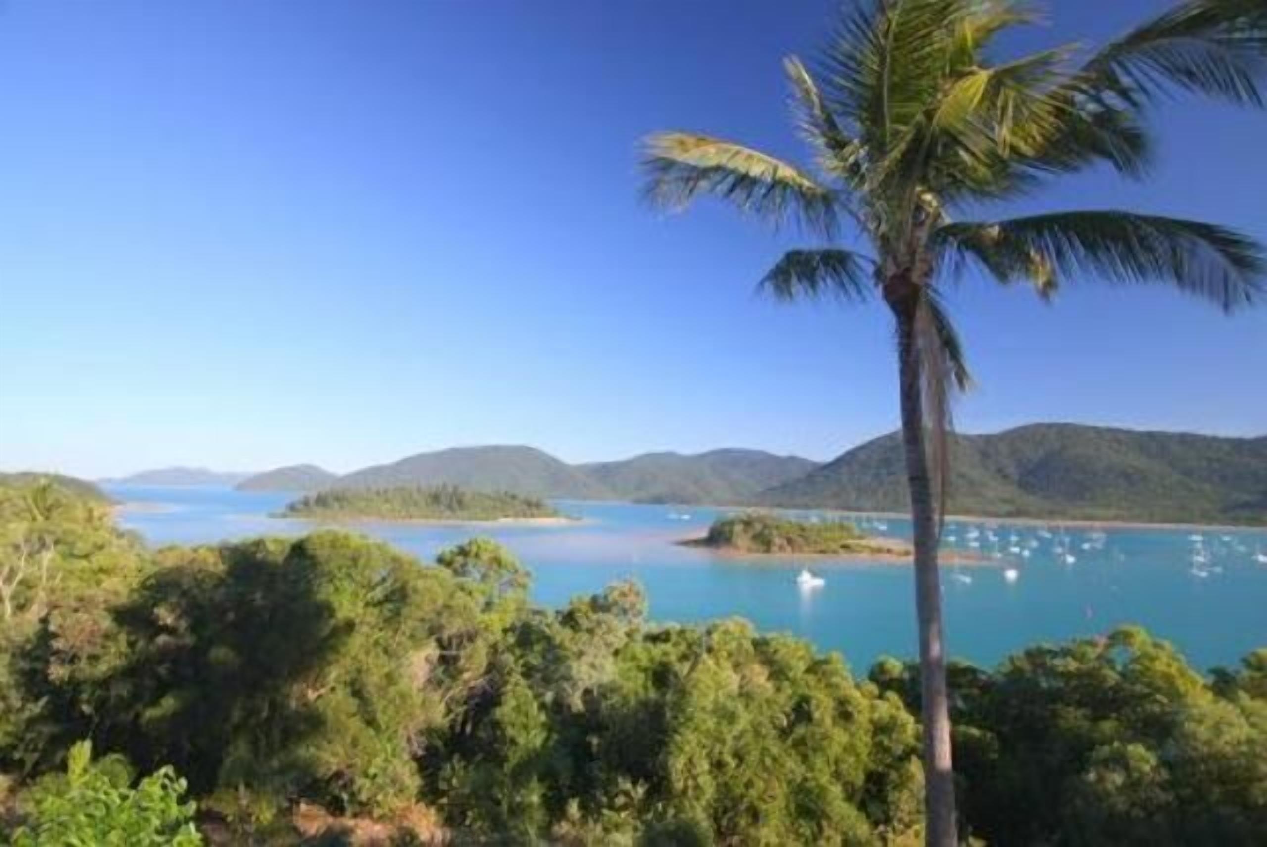 beach nearby, beach towels
