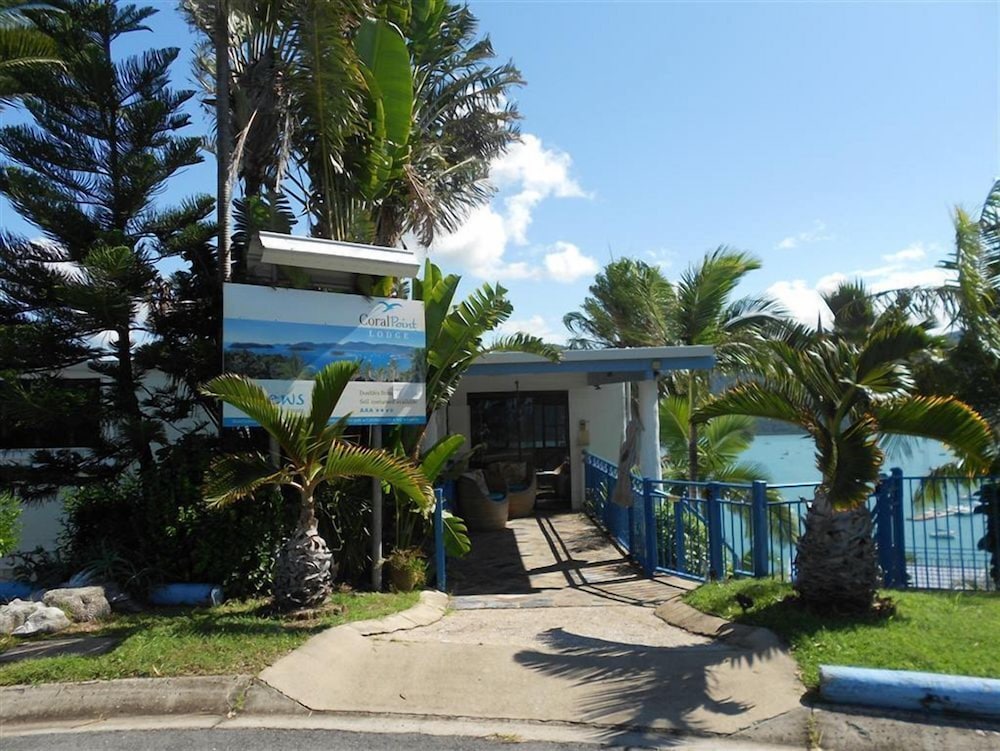 Coral Point Lodge image