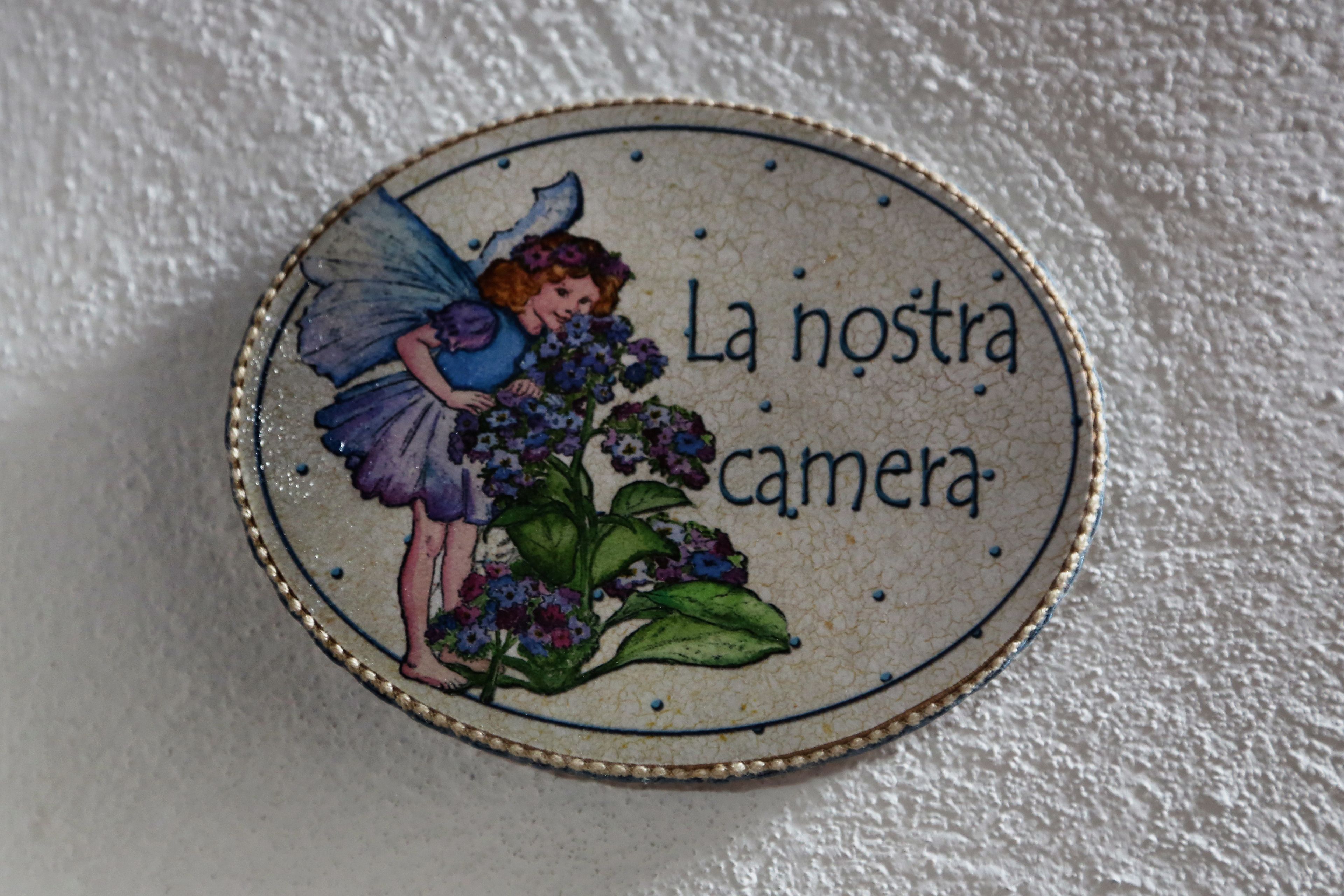 1 bedroom, frette italian sheets, premium bedding, desk