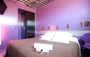 Double Room | Ruang tamu | TV skrin rata