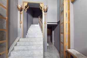 Pintu masuk dalaman